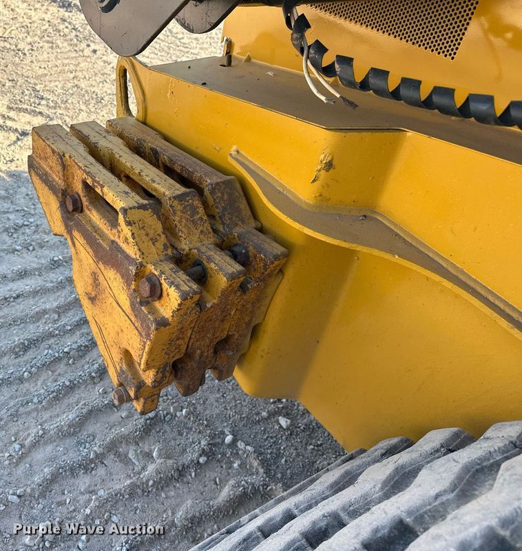 image for item EJ4896 2015 John Deere 333E tracked skid steer loader