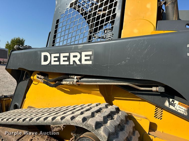 image for item EJ4896 2015 John Deere 333E tracked skid steer loader