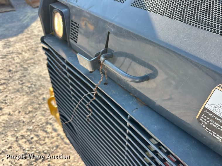 image for item EJ4896 2015 John Deere 333E tracked skid steer loader