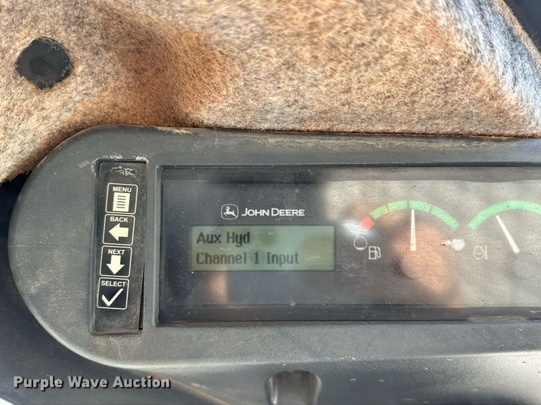 image for item EJ4896 2015 John Deere 333E tracked skid steer loader