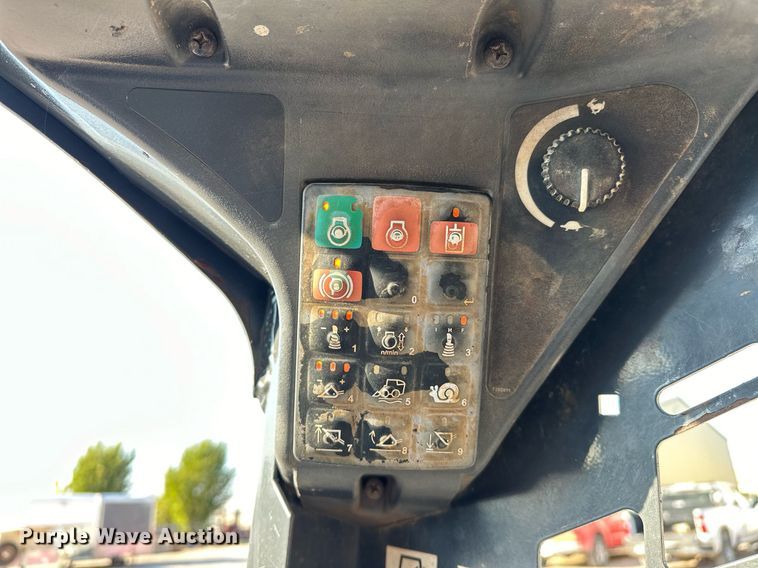 image for item EJ4896 2015 John Deere 333E tracked skid steer loader