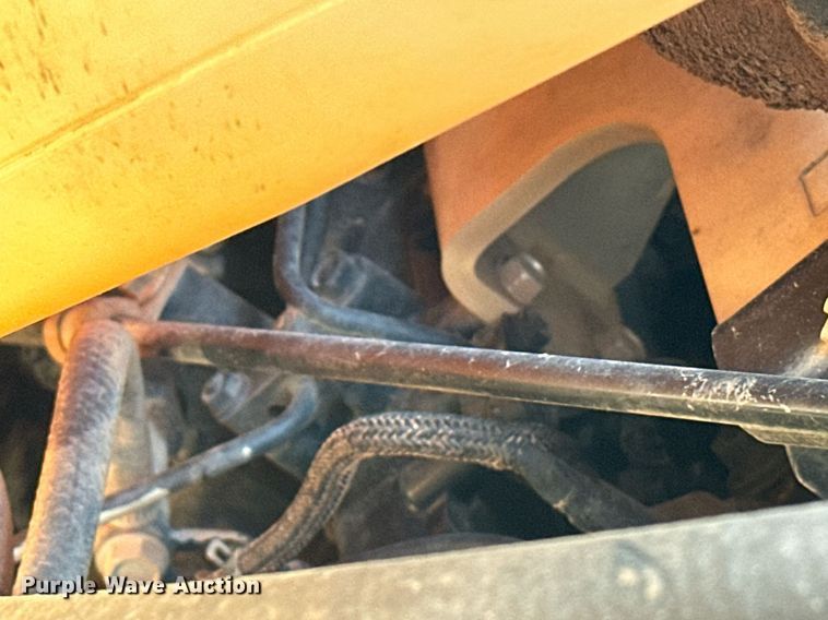 image for item EJ4896 2015 John Deere 333E tracked skid steer loader