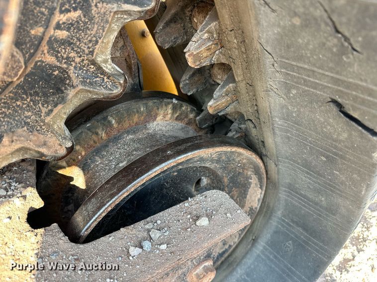 image for item EJ4896 2015 John Deere 333E tracked skid steer loader