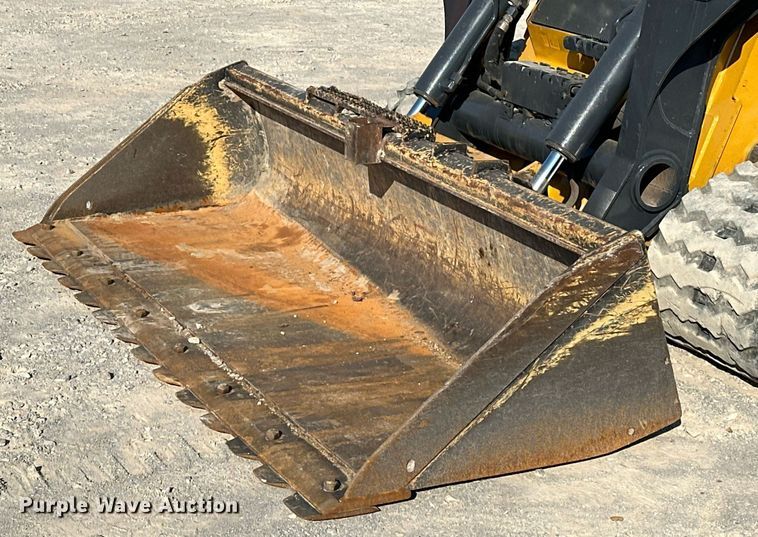 image for item EJ4897 2019 John Deere 333G tracked skid steer loader