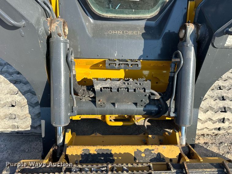 image for item EJ4897 2019 John Deere 333G tracked skid steer loader