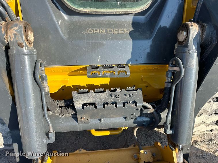 image for item EJ4897 2019 John Deere 333G tracked skid steer loader