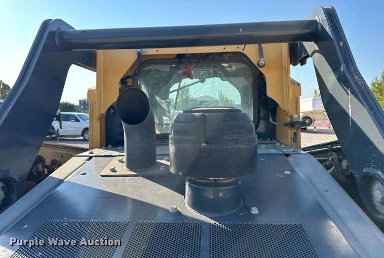 image for item EJ4897 2019 John Deere 333G tracked skid steer loader