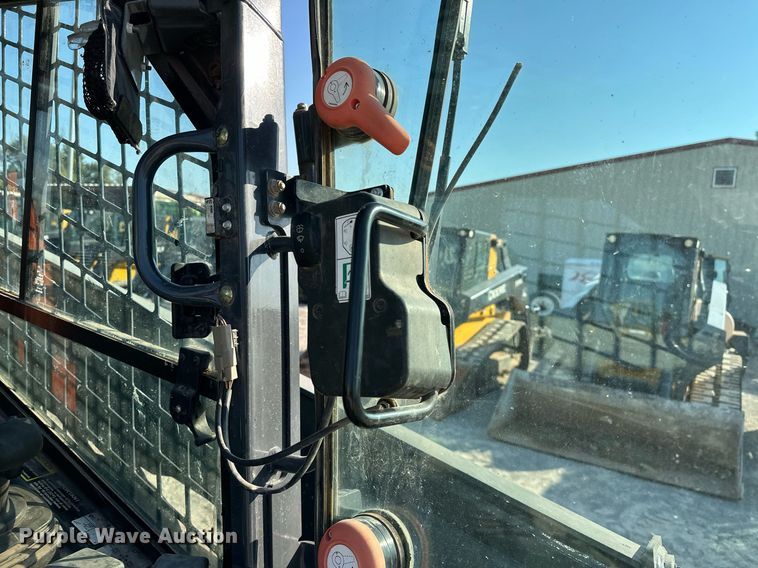 image for item EJ4897 2019 John Deere 333G tracked skid steer loader