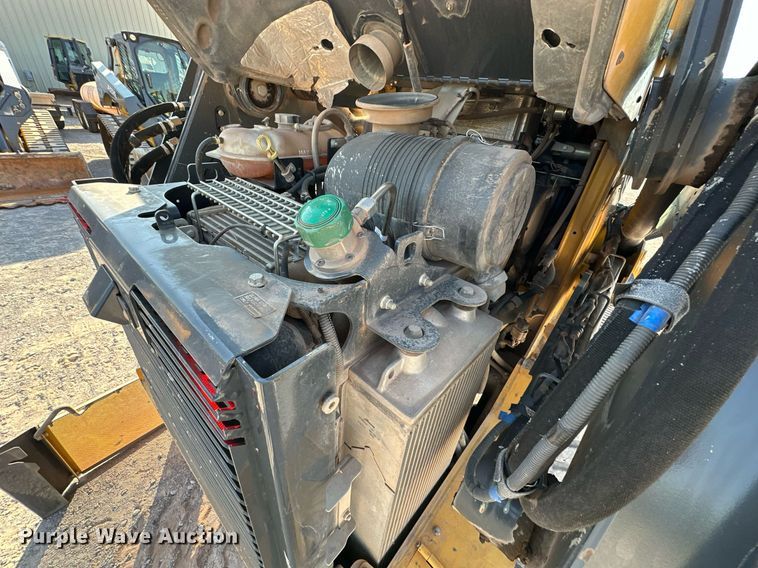 image for item EJ4897 2019 John Deere 333G tracked skid steer loader