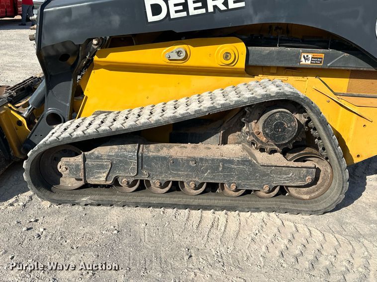 image for item EJ4897 2019 John Deere 333G tracked skid steer loader