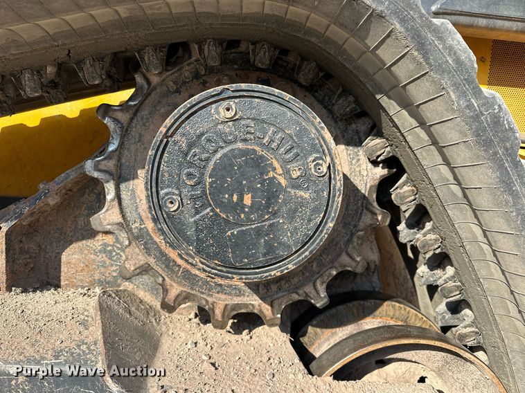 image for item EJ4897 2019 John Deere 333G tracked skid steer loader