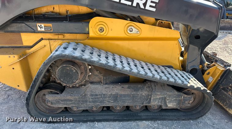 image for item EJ4897 2019 John Deere 333G tracked skid steer loader