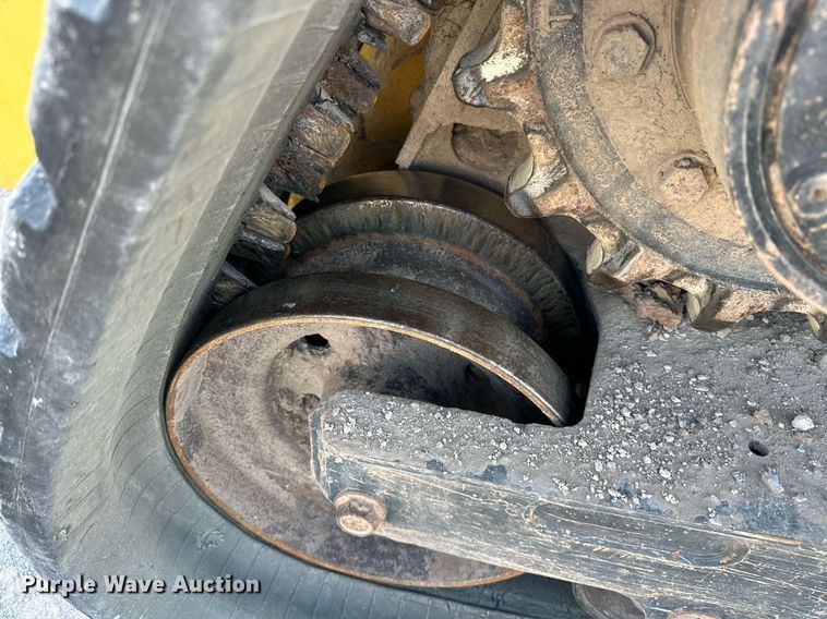 image for item EJ4897 2019 John Deere 333G tracked skid steer loader