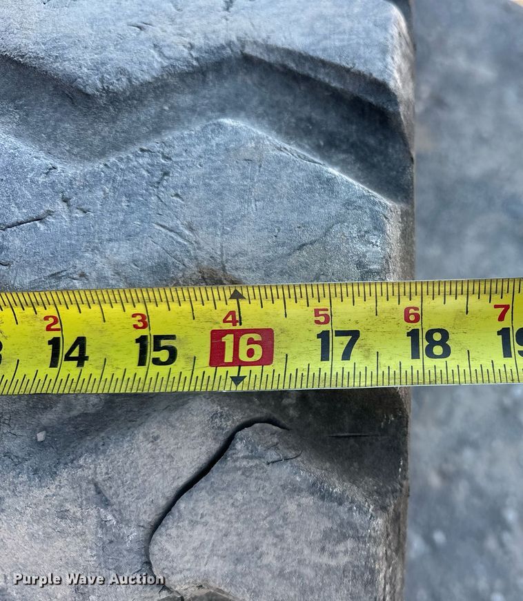 image for item EJ4897 2019 John Deere 333G tracked skid steer loader