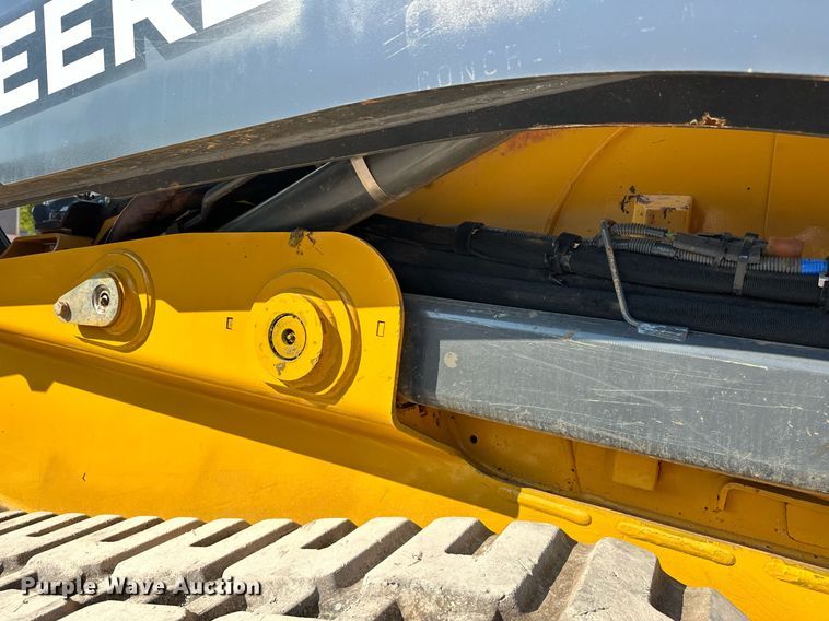 image for item EJ4898 2019 John Deere 333G tracked skid steer loader