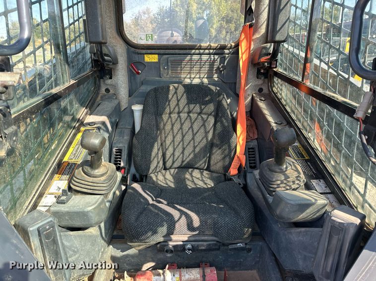 image for item EJ4898 2019 John Deere 333G tracked skid steer loader