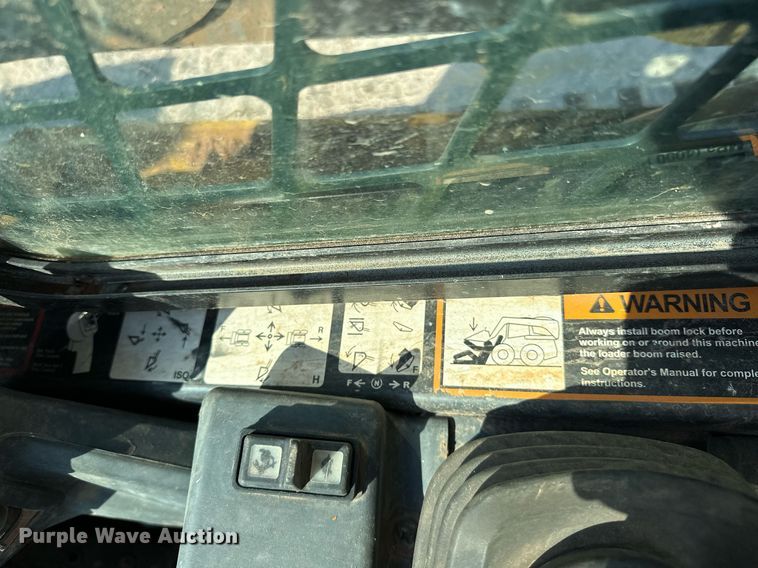 image for item EJ4898 2019 John Deere 333G tracked skid steer loader