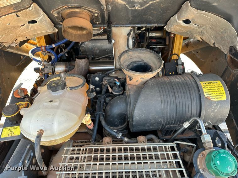 image for item EJ4898 2019 John Deere 333G tracked skid steer loader