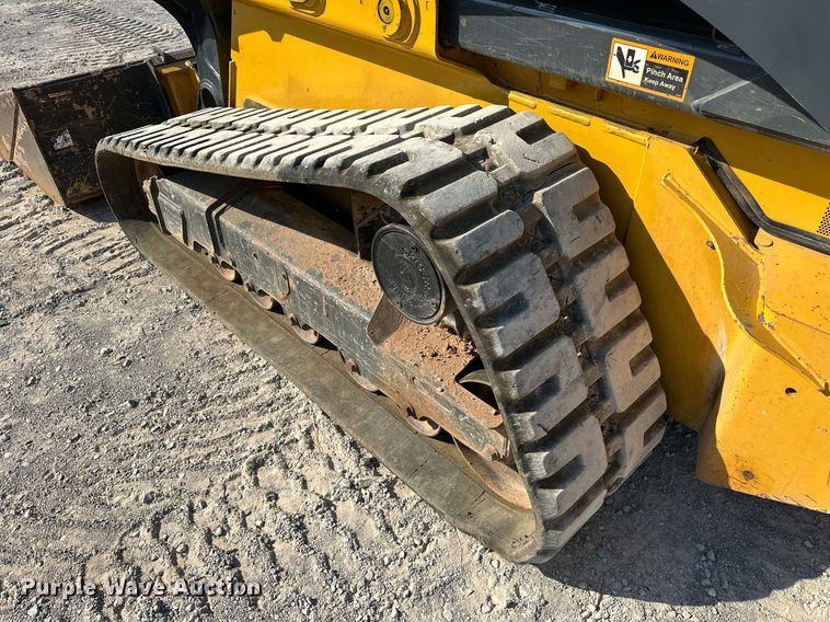 image for item EJ4898 2019 John Deere 333G tracked skid steer loader