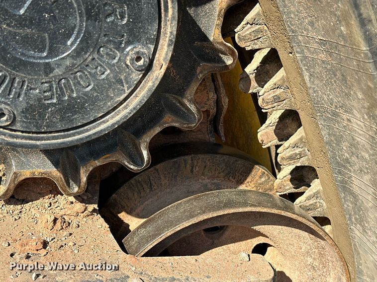 image for item EJ4898 2019 John Deere 333G tracked skid steer loader