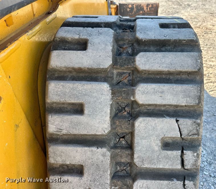 image for item EJ4898 2019 John Deere 333G tracked skid steer loader