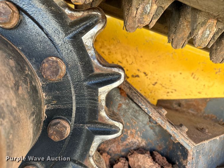 image for item EJ4898 2019 John Deere 333G tracked skid steer loader