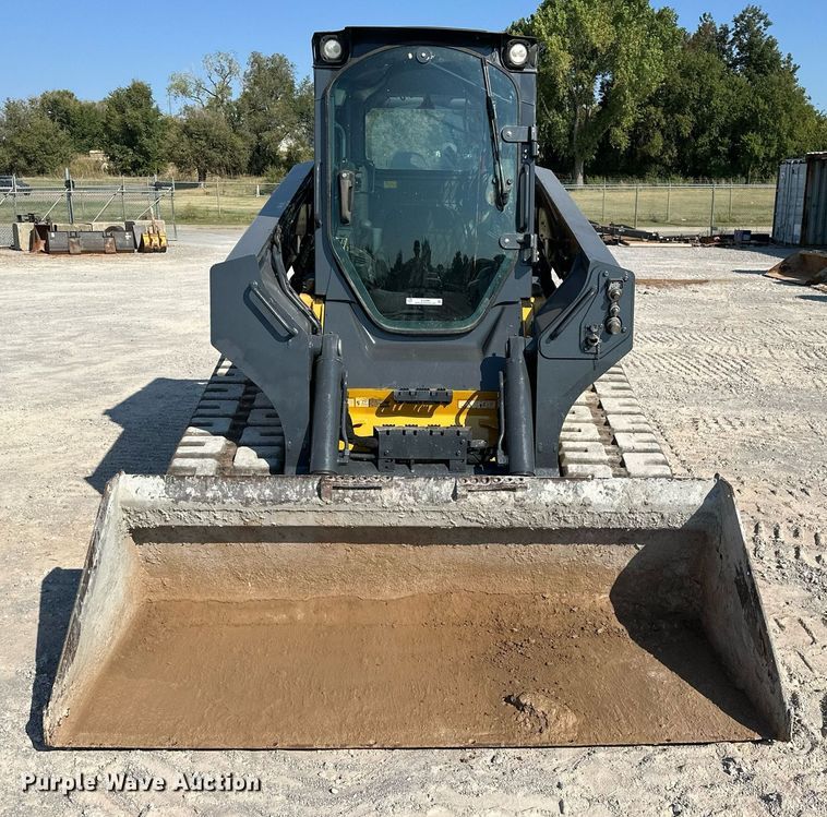 image for item EJ4899 2017 John Deere 333G tracked skid steer loader