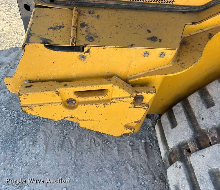 image for item EJ4899 2017 John Deere 333G tracked skid steer loader