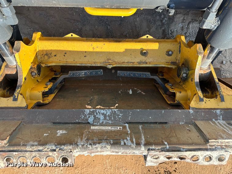 image for item EJ4899 2017 John Deere 333G tracked skid steer loader