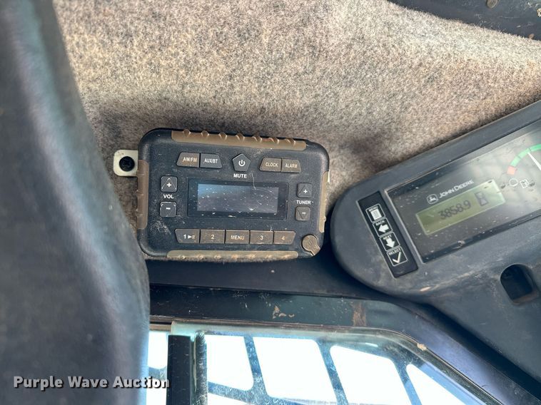 image for item EJ4899 2017 John Deere 333G tracked skid steer loader