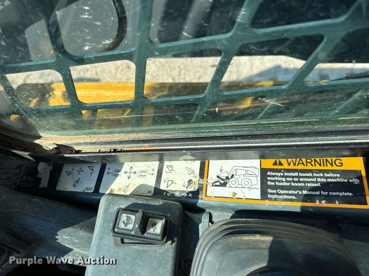 image for item EJ4899 2017 John Deere 333G tracked skid steer loader