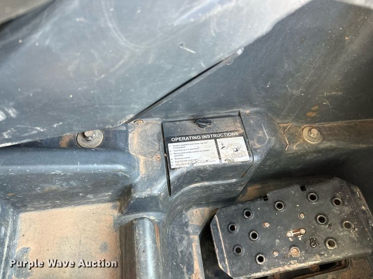 image for item EJ4899 2017 John Deere 333G tracked skid steer loader