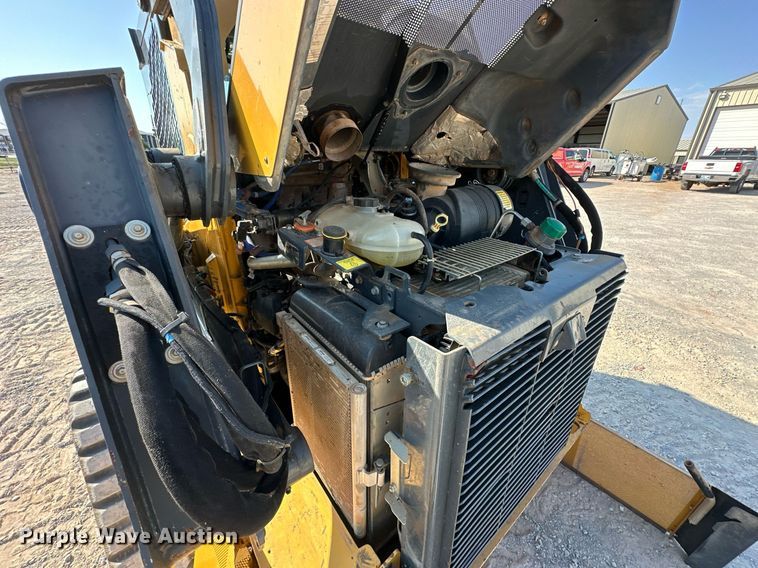 image for item EJ4899 2017 John Deere 333G tracked skid steer loader