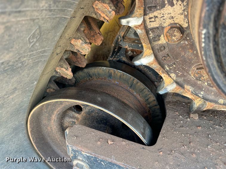 image for item EJ4899 2017 John Deere 333G tracked skid steer loader