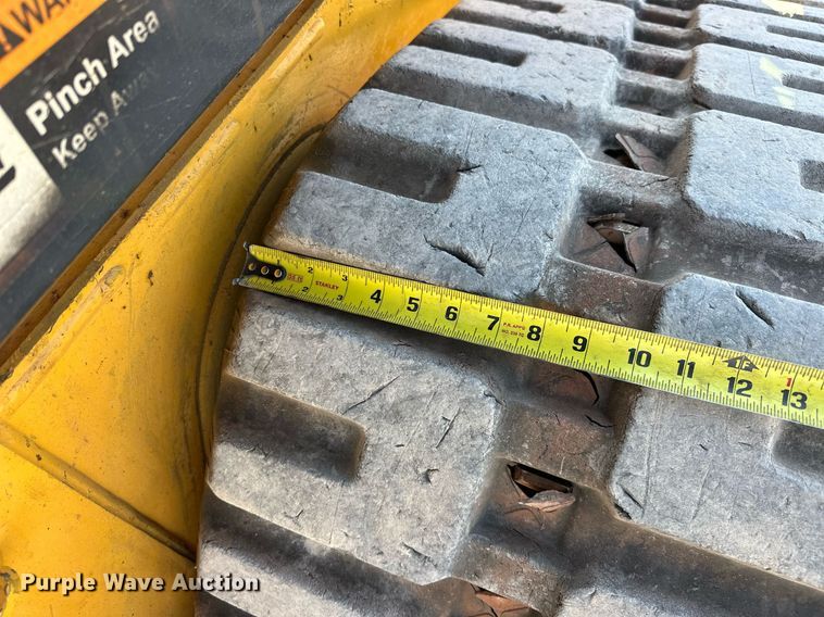 image for item EJ4899 2017 John Deere 333G tracked skid steer loader