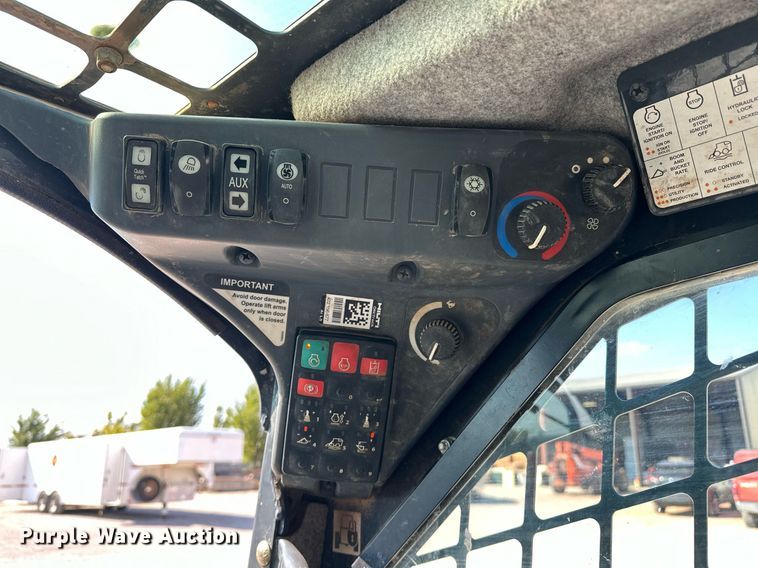 image for item EJ4900 2020 John Deere 333G tracked skid steer loader