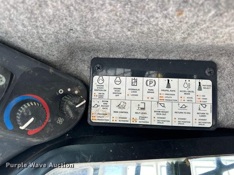 image for item EJ4900 2020 John Deere 333G tracked skid steer loader