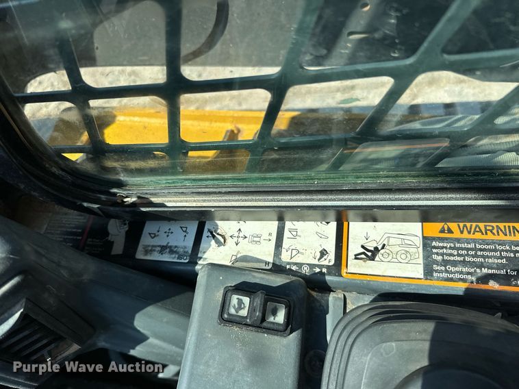 image for item EJ4900 2020 John Deere 333G tracked skid steer loader