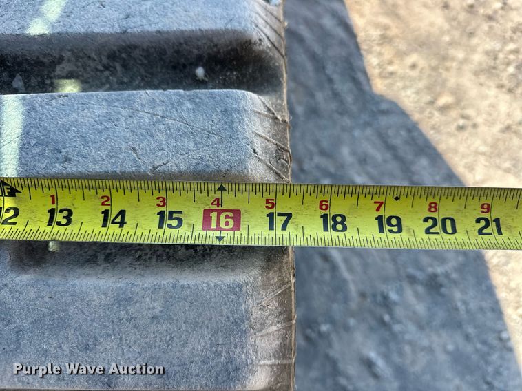 image for item EJ4900 2020 John Deere 333G tracked skid steer loader