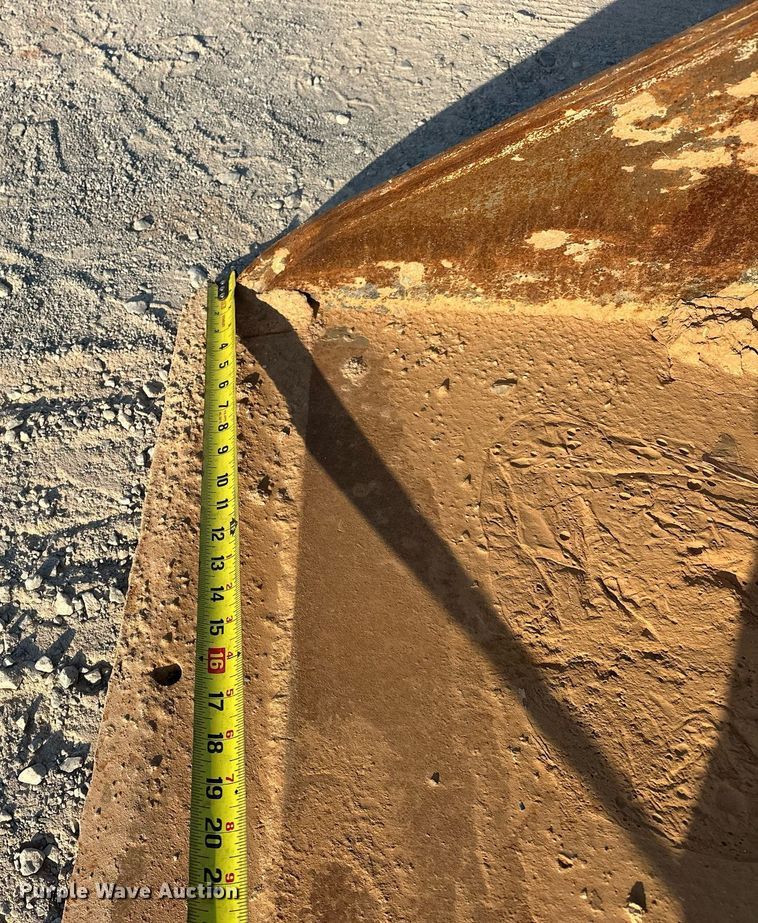 image for item EJ4901 2020 John Deere 333G tracked skid steer loader