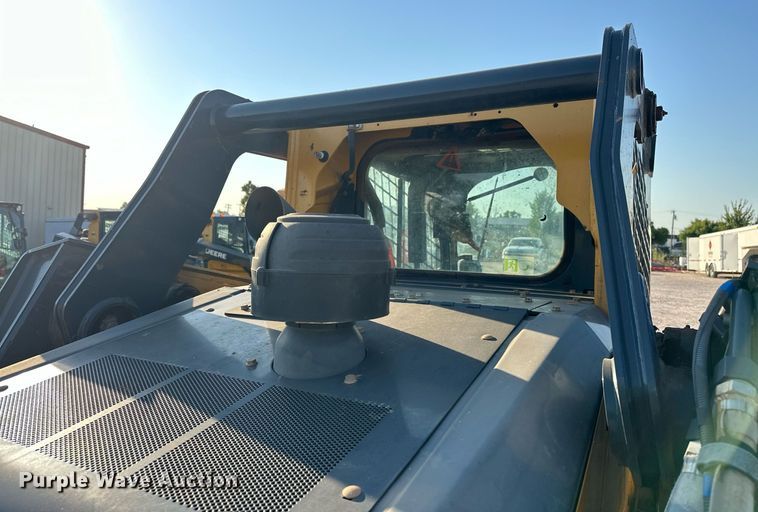 image for item EJ4901 2020 John Deere 333G tracked skid steer loader