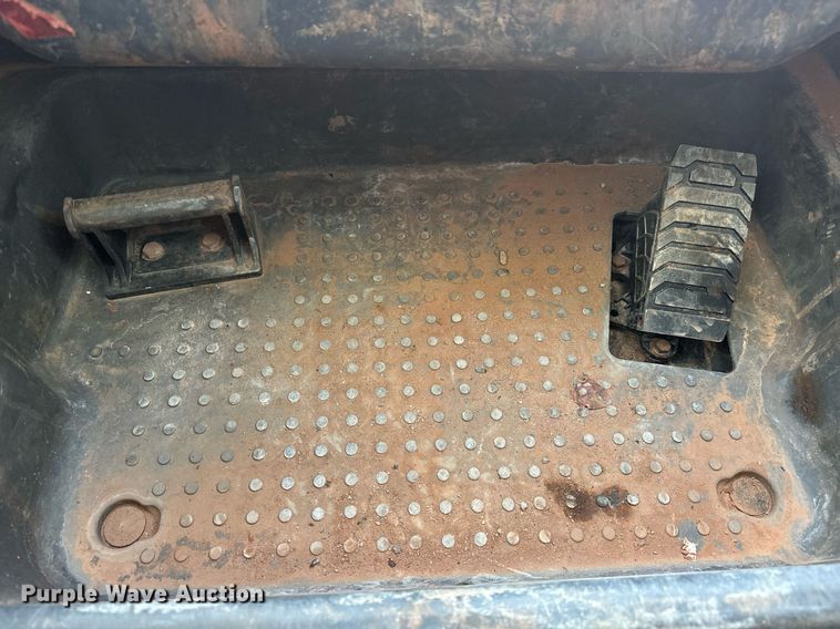 image for item EJ4901 2020 John Deere 333G tracked skid steer loader