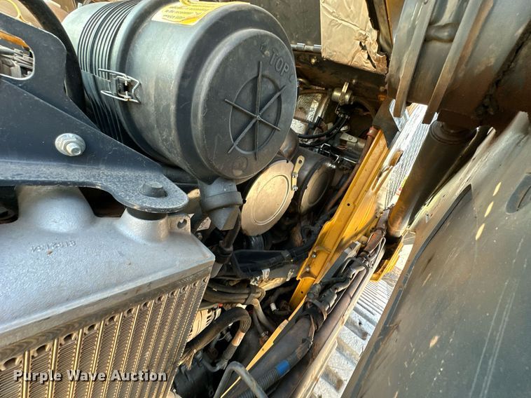 image for item EJ4901 2020 John Deere 333G tracked skid steer loader