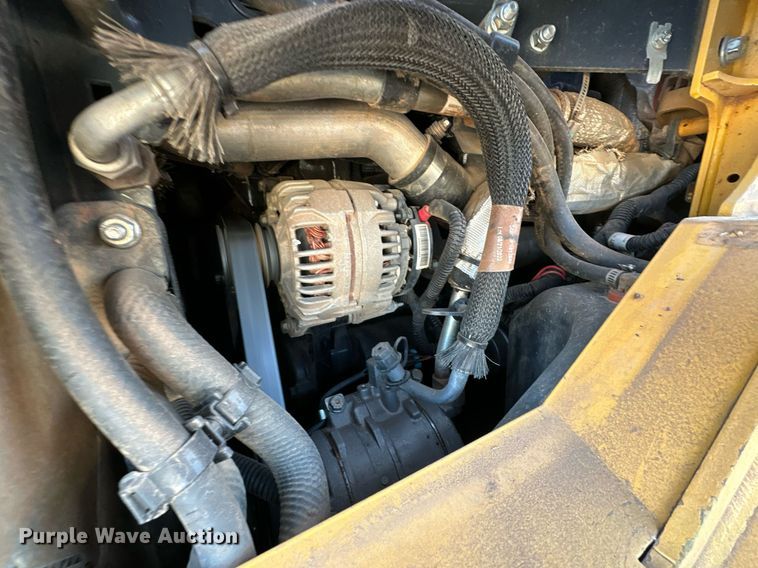 image for item EJ4901 2020 John Deere 333G tracked skid steer loader