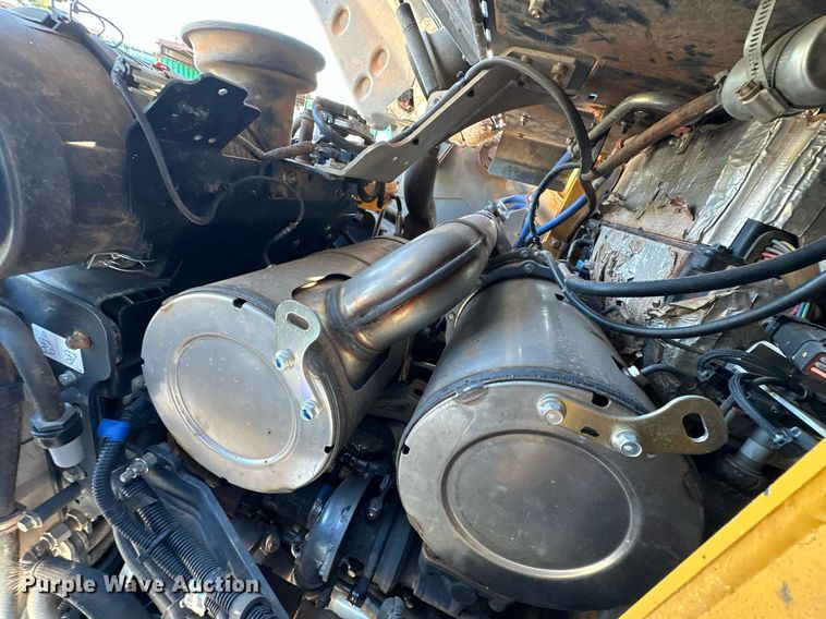 image for item EJ4901 2020 John Deere 333G tracked skid steer loader