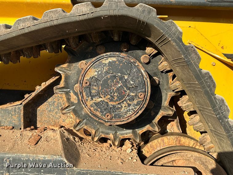 image for item EJ4901 2020 John Deere 333G tracked skid steer loader