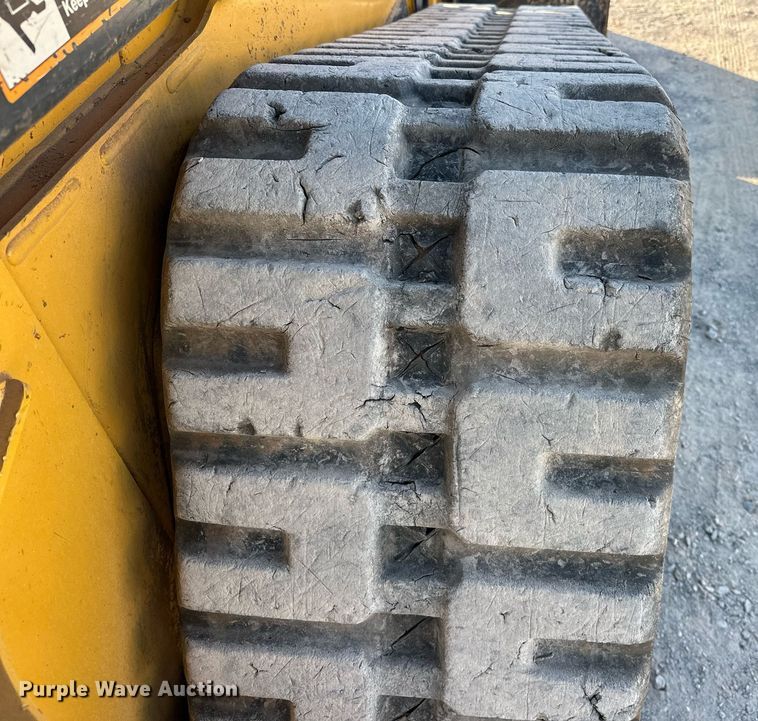 image for item EJ4901 2020 John Deere 333G tracked skid steer loader