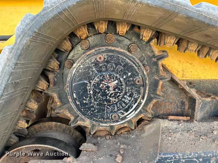 image for item EJ4901 2020 John Deere 333G tracked skid steer loader