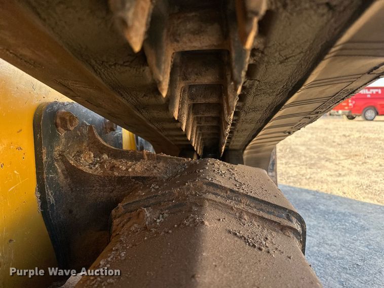 image for item EJ4901 2020 John Deere 333G tracked skid steer loader