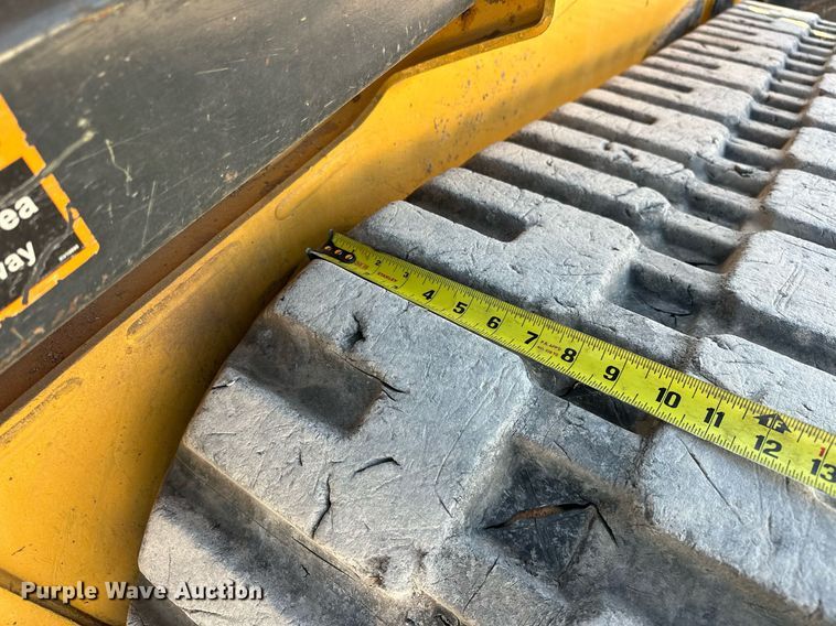 image for item EJ4901 2020 John Deere 333G tracked skid steer loader